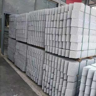 吴忠芝麻白树围石 树池