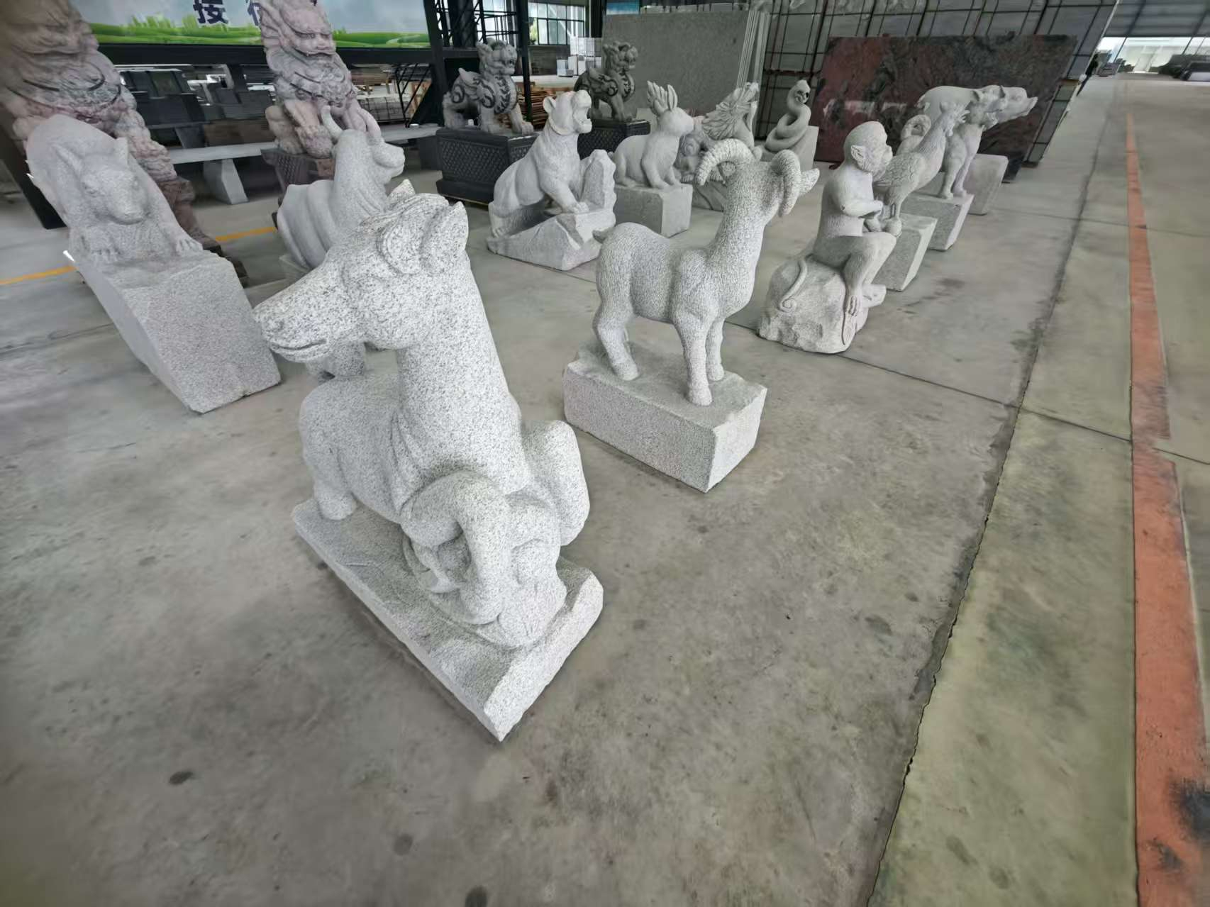吴忠芝麻白雕刻 十二生肖 异形雕刻