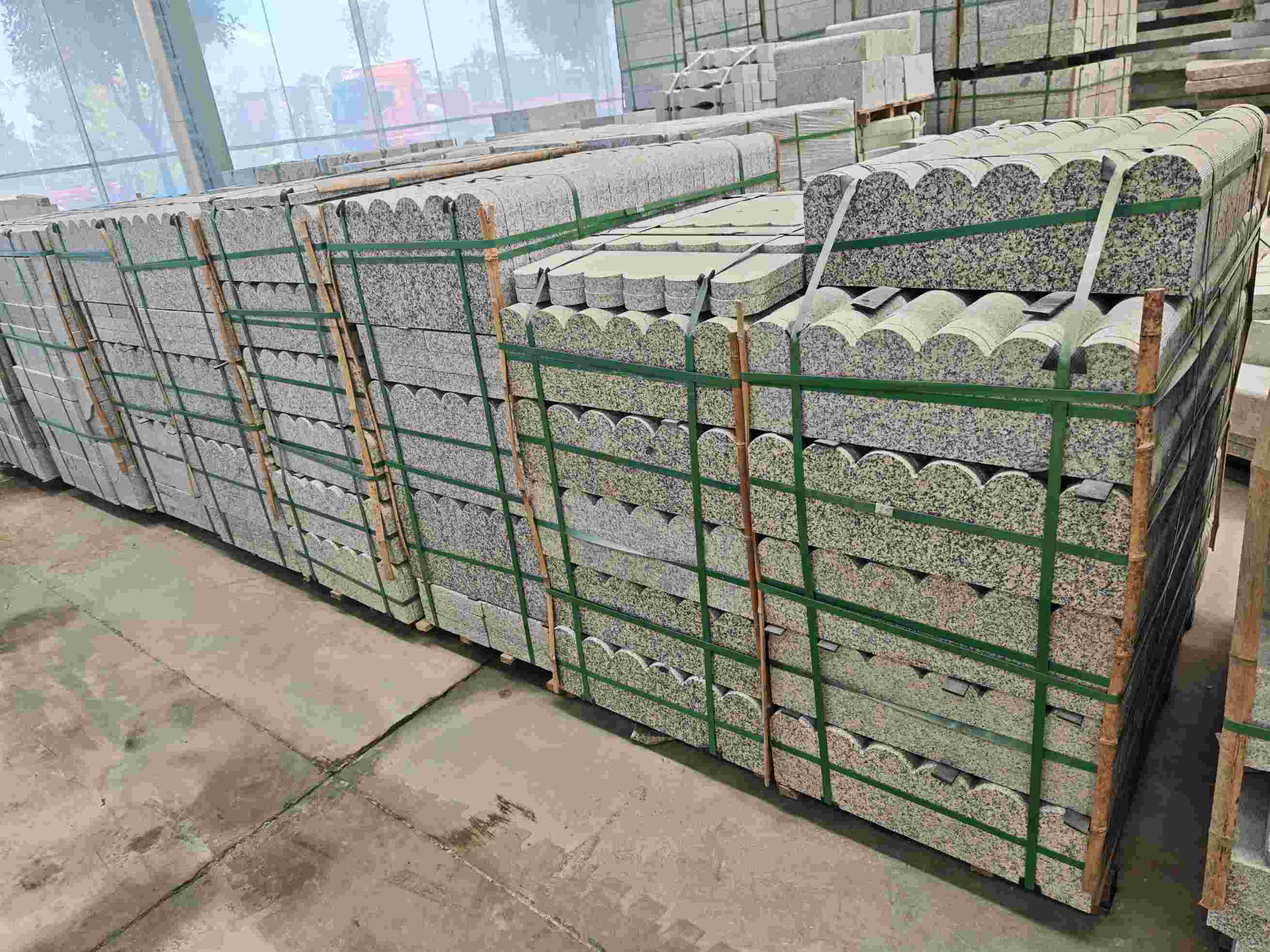 吴忠芝麻白芙蓉白花边石