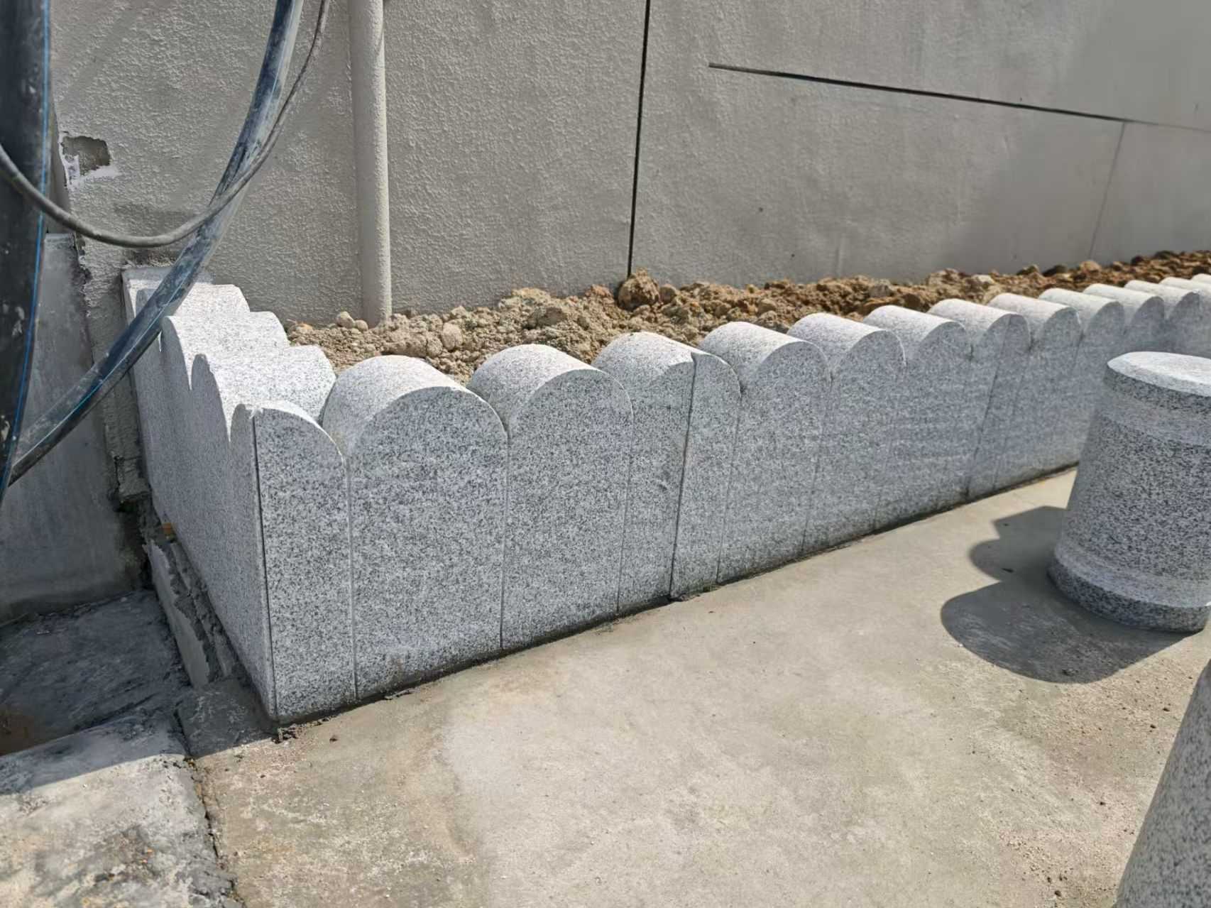 吴忠芝麻白花边石  围边石