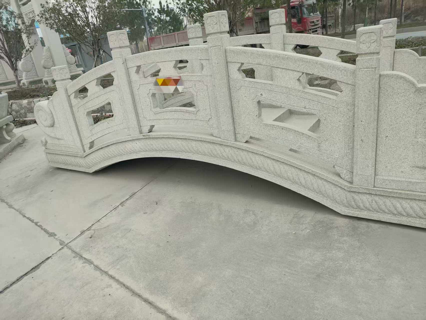 吴忠芝麻白拱桥，石桥