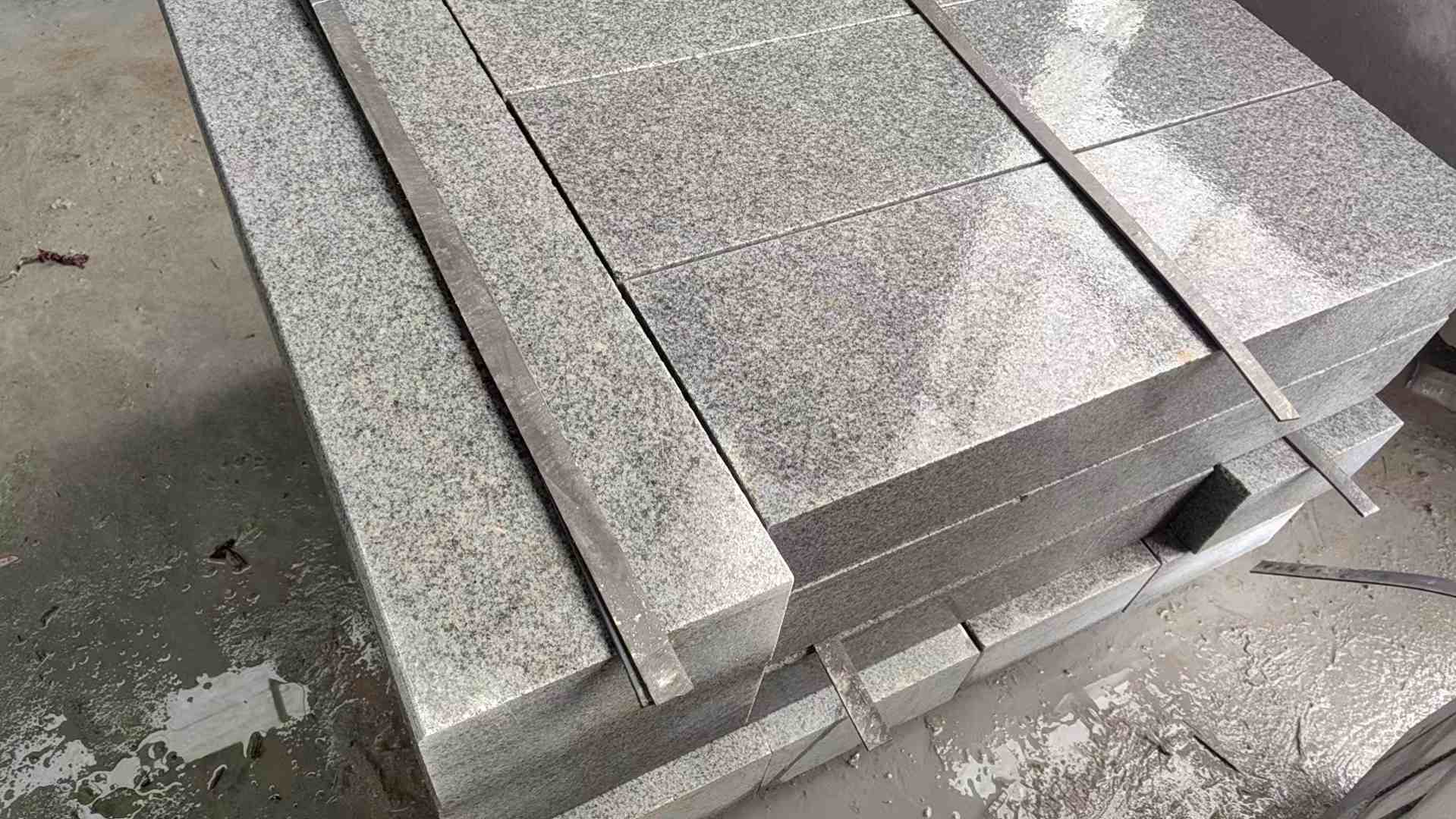 吴忠芝麻灰 芝麻白 路牙石 路侧石 马路牙子